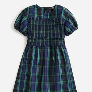 GIRLS' SMOCKED PUFF-SLEEVE DRESS IN TARTAN
Item BM573
Size: 14
Color: NAVY